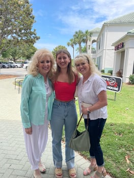 Renee,Mom,GMA